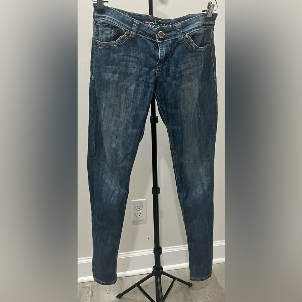 Nissi Medium Blue Straight Jeans
